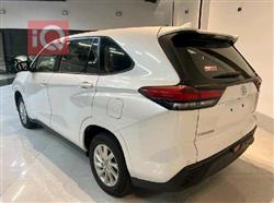 تويوتا انوفا